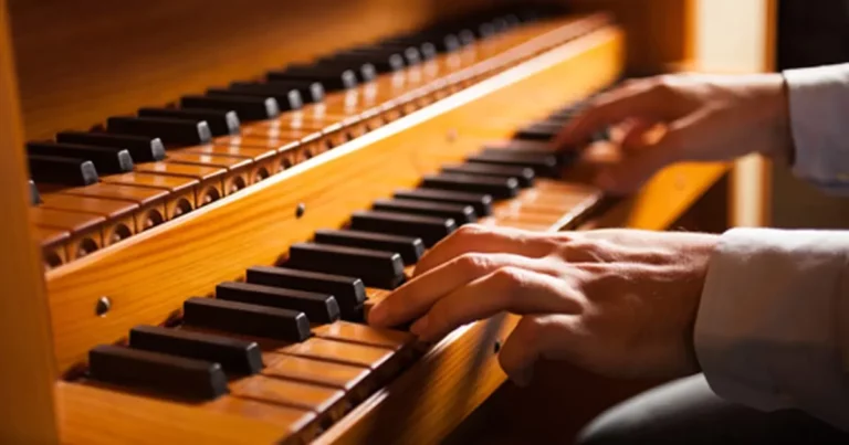 Organist