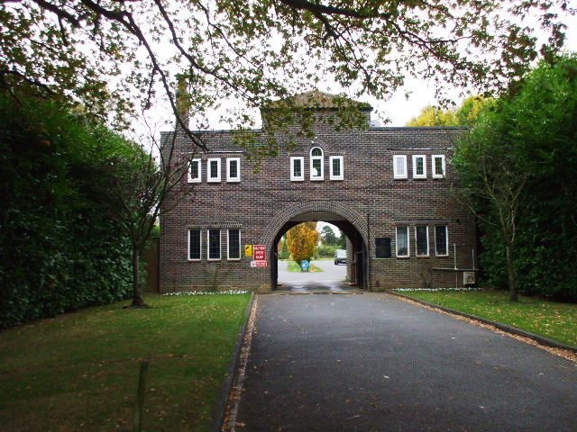 geograph-1542724-by-Phillip-Perry