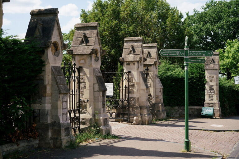 geograph-7231187-by-Peter-Trimming