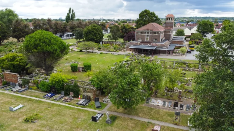 Streatham Park Cemetery (7)_Compressed